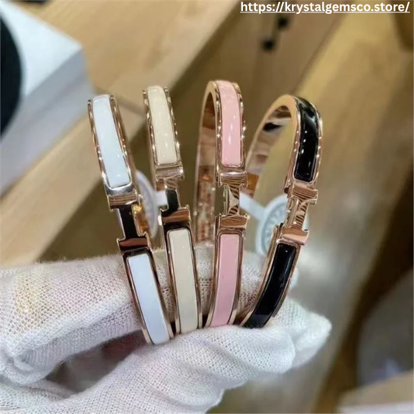 💖✨ “Chic Embrace” Enamel Hermes-Bangle Bracelet