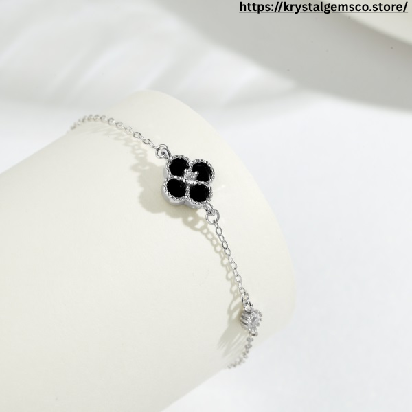 "Noir Fleur" Black Enamel Clover Bracelet in Sterling Silver ⚫