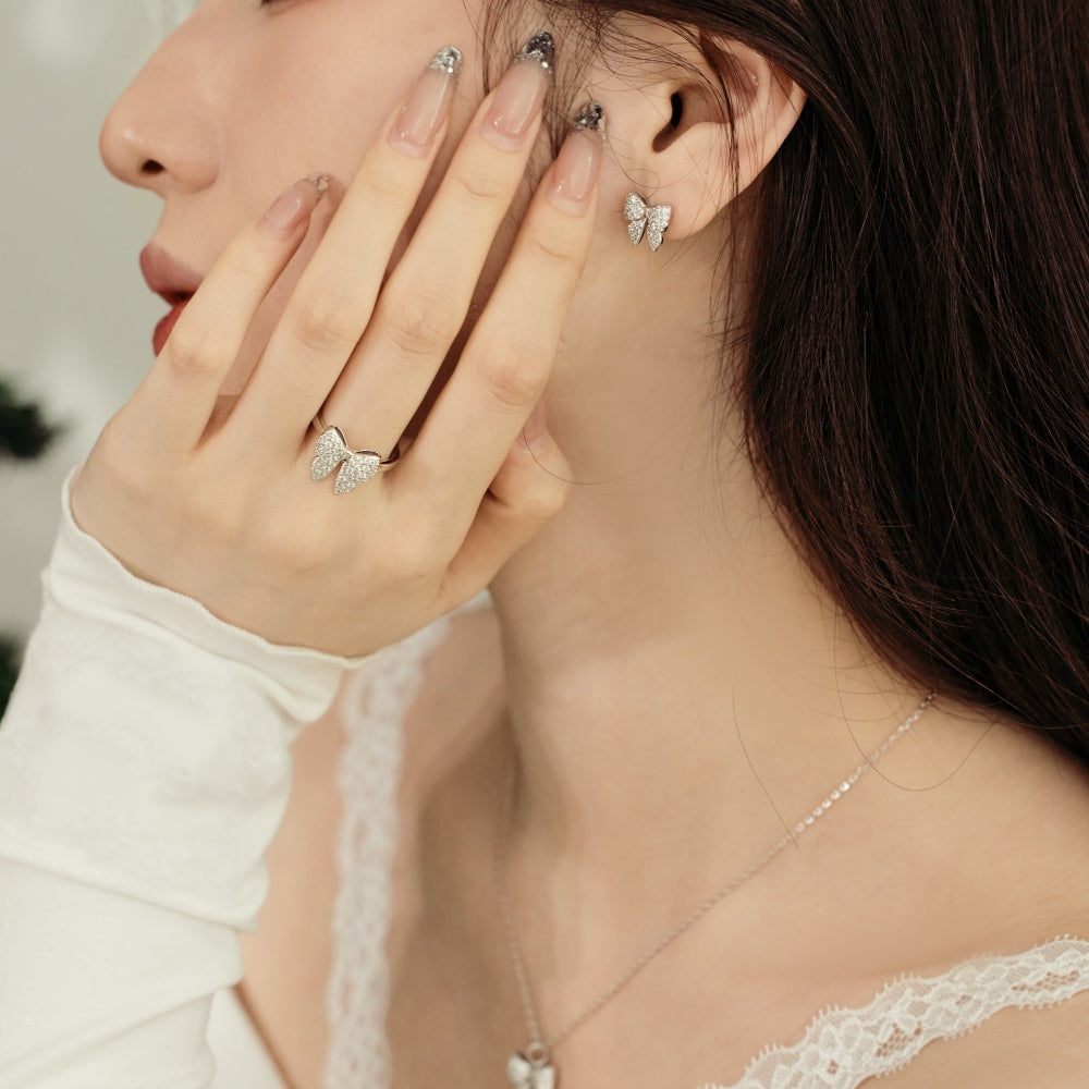 π¦β¨ Dainty Pave Butterfly Pendant Necklace β Sparkle in Flight β¨π¦