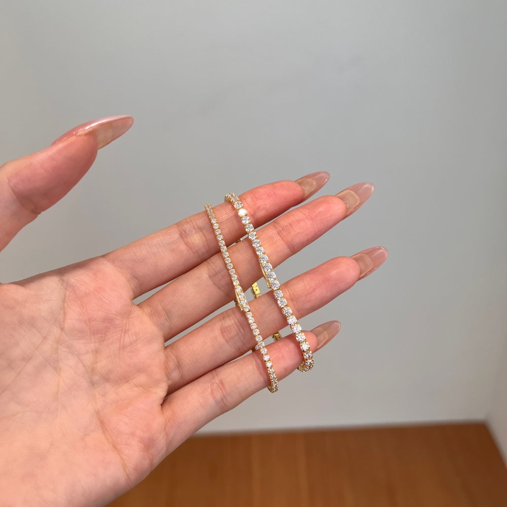 "Golden Hour" Tennis Duo Bracelet in 18K Gold-Plated Shine π
π