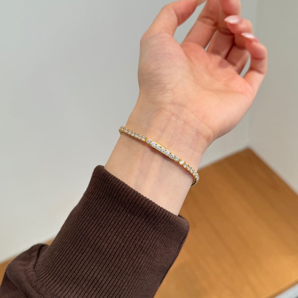 "Golden Hour" Tennis Duo Bracelet in 18K Gold-Plated Shine π
π