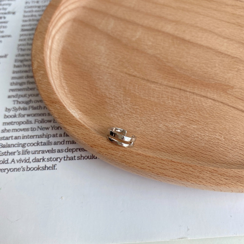 "Clean Cut" Double Band Ear Cuff π β¨