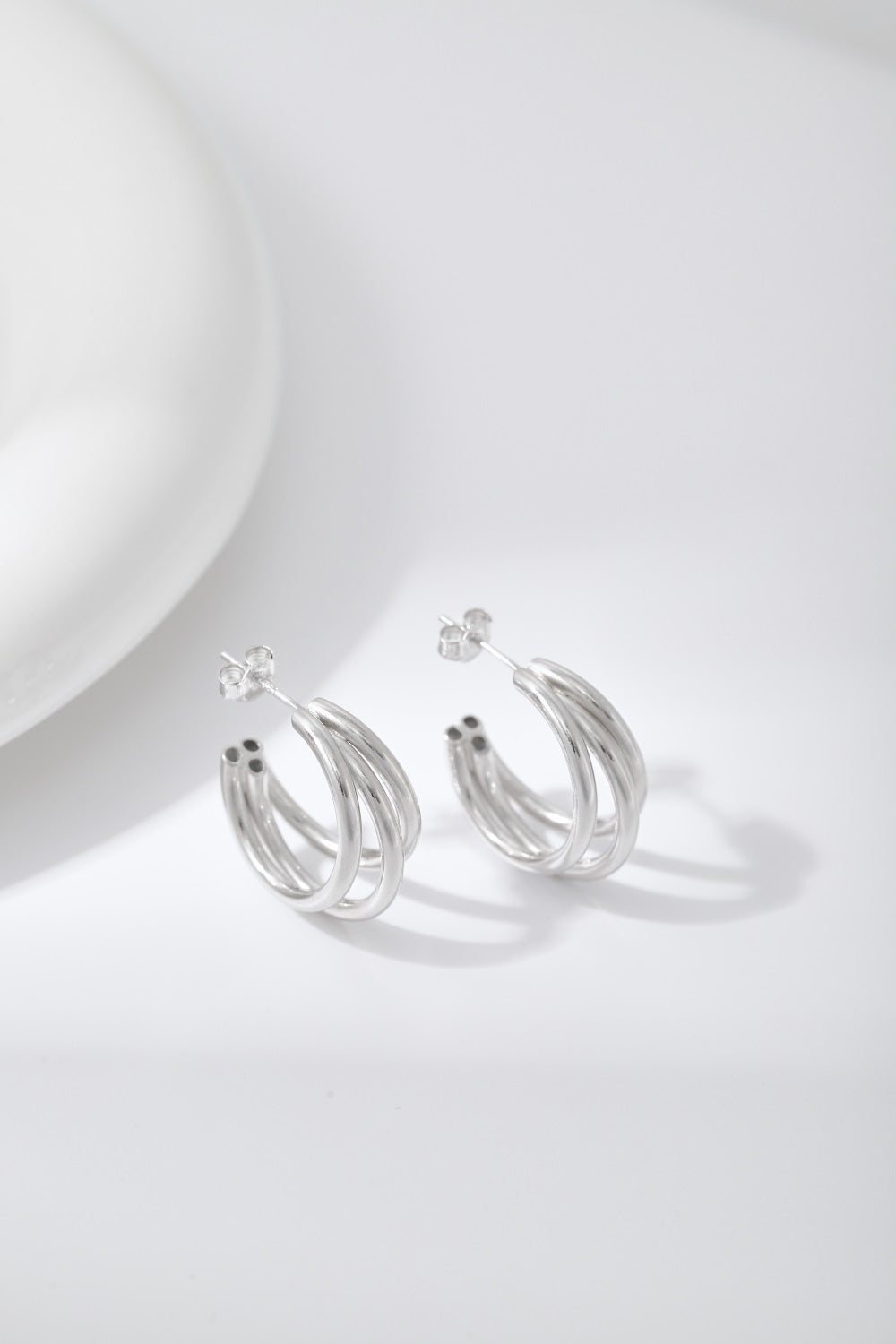 β¨ Triple Twist Silver Hoop Earrings β Bold. Chic. Timeless. π€
