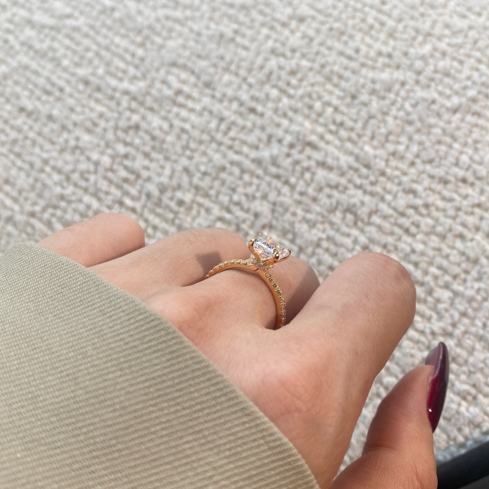 Timeless Grace" Emerald-Cut Birthstone Ring 💍✨
