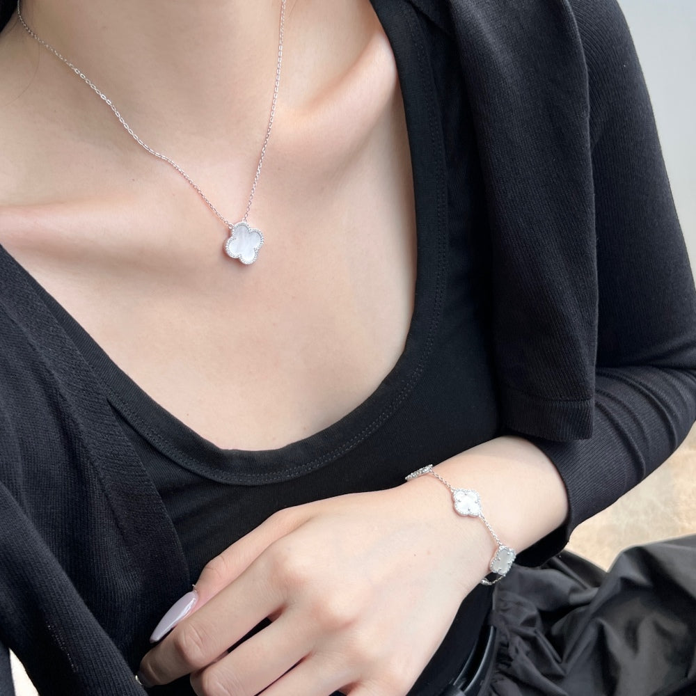 "Lunar Petals" Mother-of-Pearl Floral Bracelet in Sterling Silver ππ€