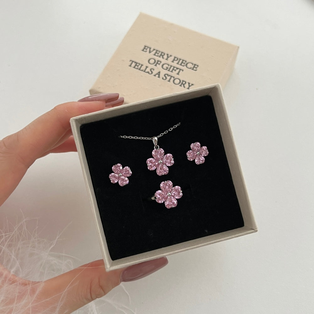 🌸💕 “Rosy Bloom” Pink Crystal Stud Earrings ✨