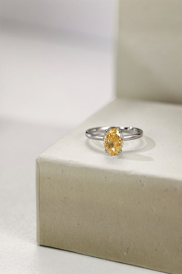 "Golden Gleam" Oval-Cut Yellow Stone Ring βοΈβ¨
