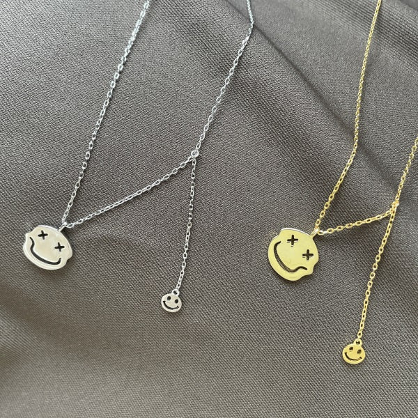 😎✨ Smiley Mood Drop Necklace
