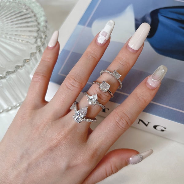 β¨ Emerald-Cut Moissanite Solitaire Ring β Sleek Sophistication Collection π