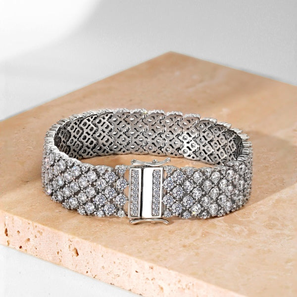 "Ice Queen" Full Pavé Diamond-Link Bracelet ❄️💎
