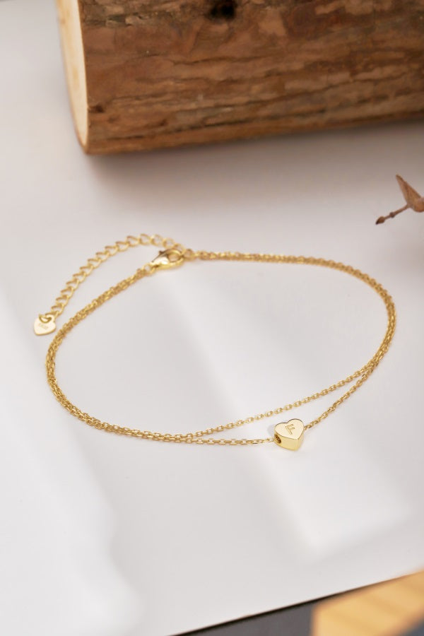 💖✨ Personalized Gold Heart Initial Anklet – "F" Charm ✨💖