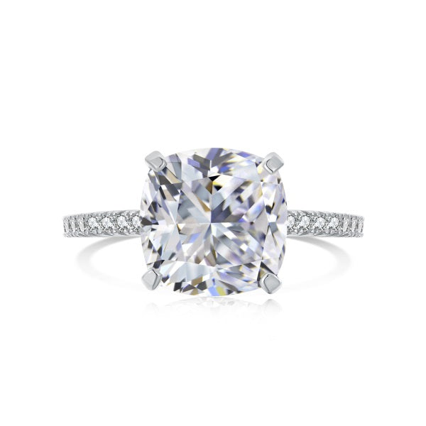 β¨ Cushion-Cut Moissanite Solitaire Ring β Classic Radiance Collection π