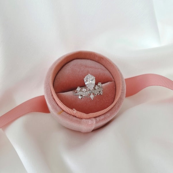 π Royal Teardrop Moissanite Crown Ring π