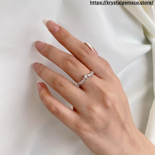 Dainty Chevron Moissanite Stacking Ring 💍