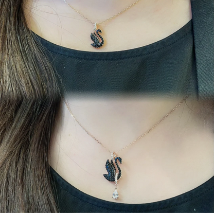 🦢✨ “Graceful Gaze” Swan Pendant Necklace