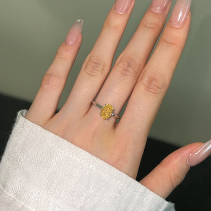 "Golden Gleam" Oval-Cut Yellow Stone Ring ☀️✨