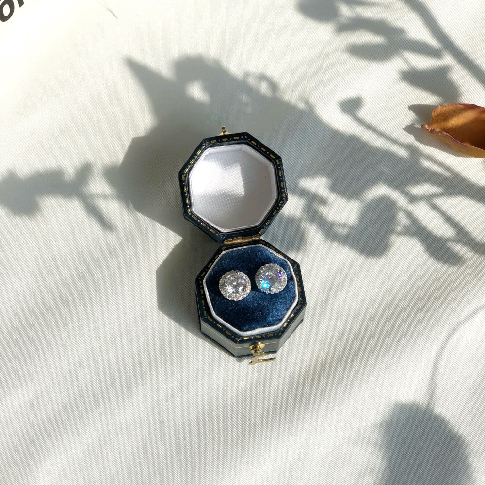 "Luna Halo" Sparkling Stud Earrings 👂✨