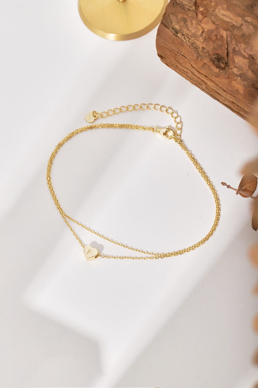 💖✨ Personalized Gold Heart Initial Anklet – "F" Charm ✨💖