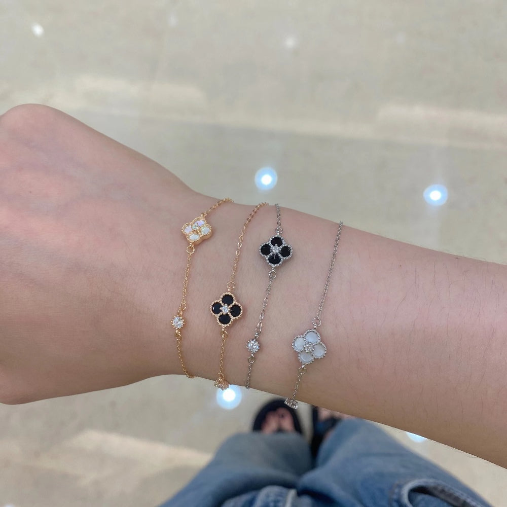 "Noir Fleur" Black Enamel Clover Bracelet in Sterling Silver ⚫