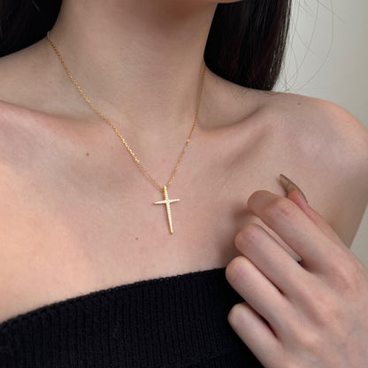 Radiant Crystal Cross Pendant Necklace 💎✨