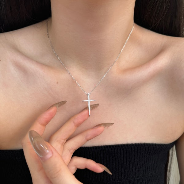 Radiant Crystal Cross Pendant Necklace 💎✨
