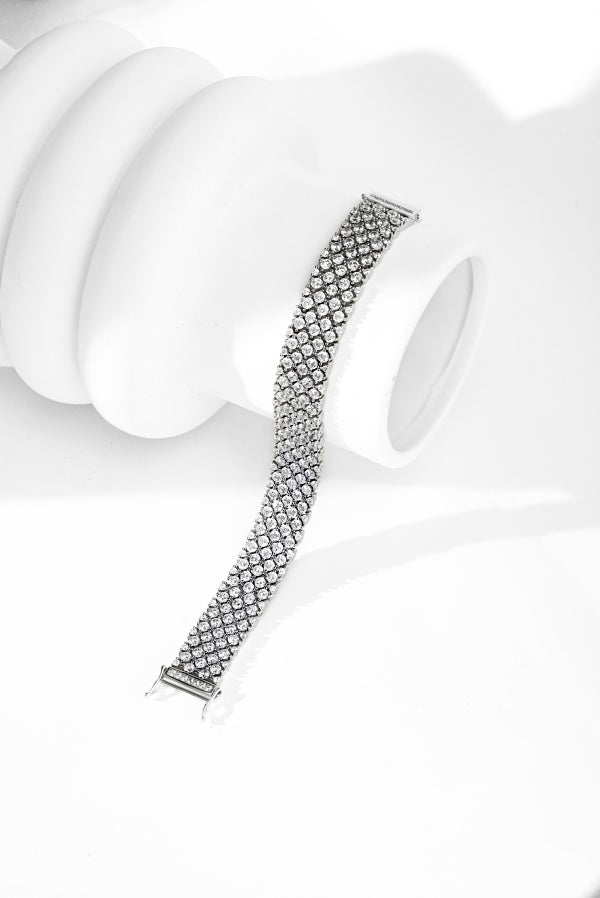 "Ice Queen" Full Pavé Diamond-Link Bracelet ❄️💎
