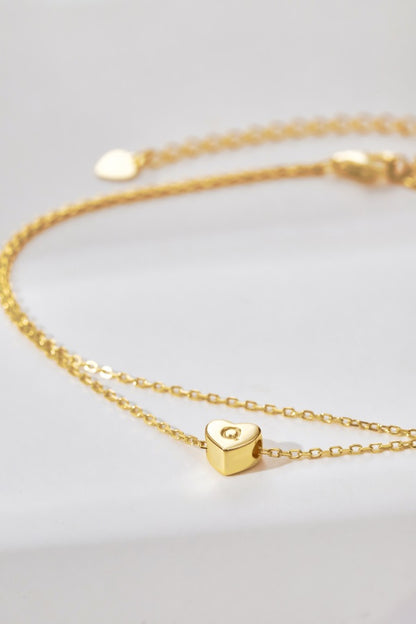 💛✨ Personalized Gold Heart Initial Anklet – “Q” Charm ✨💛