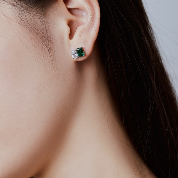 💚✨ “Emerald Spark” Twin Stone Stud Earrings 💎🌿