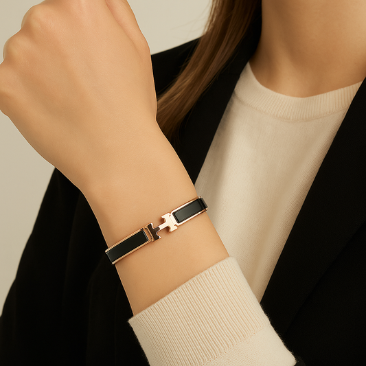 💖✨ “Chic Embrace” Enamel Hermes-Bangle Bracelet
