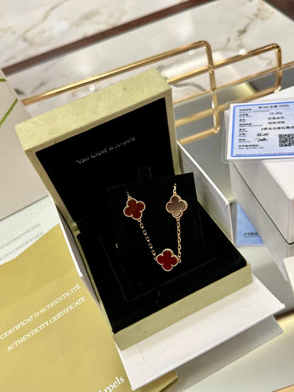 ❤️ Lux Red Clover Charm Necklace – Inspired by Van Cleef & Arpels ❤️