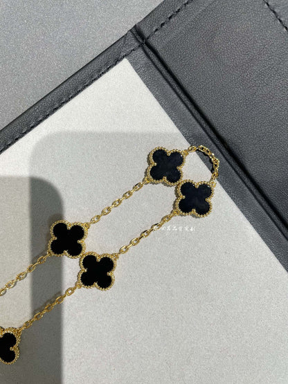 ❤️ Lux Red Clover Charm Necklace – Inspired by Van Cleef & Arpels ❤️